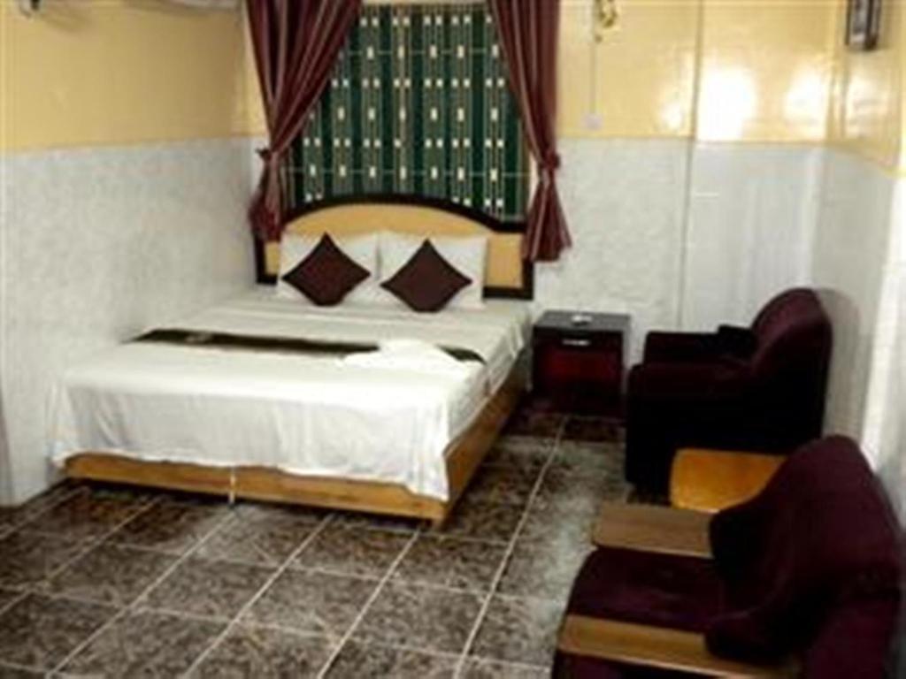 Golden Boat Guesthouse Phnom Pen Cameră foto