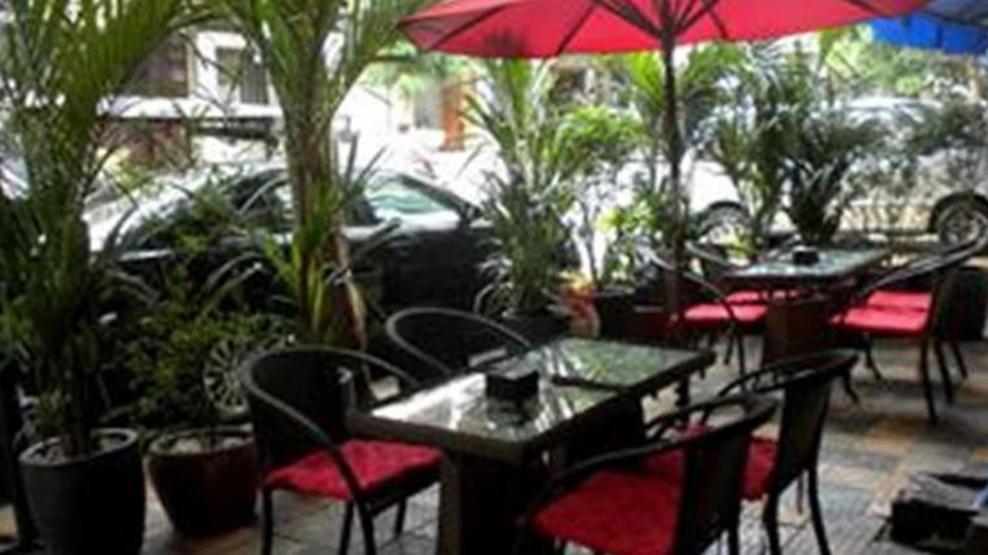 Golden Boat Guesthouse Phnom Pen Exterior foto
